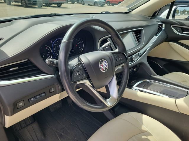 Certified 2023 Buick Enclave Avenir w/ Avenir Technology Package image 17