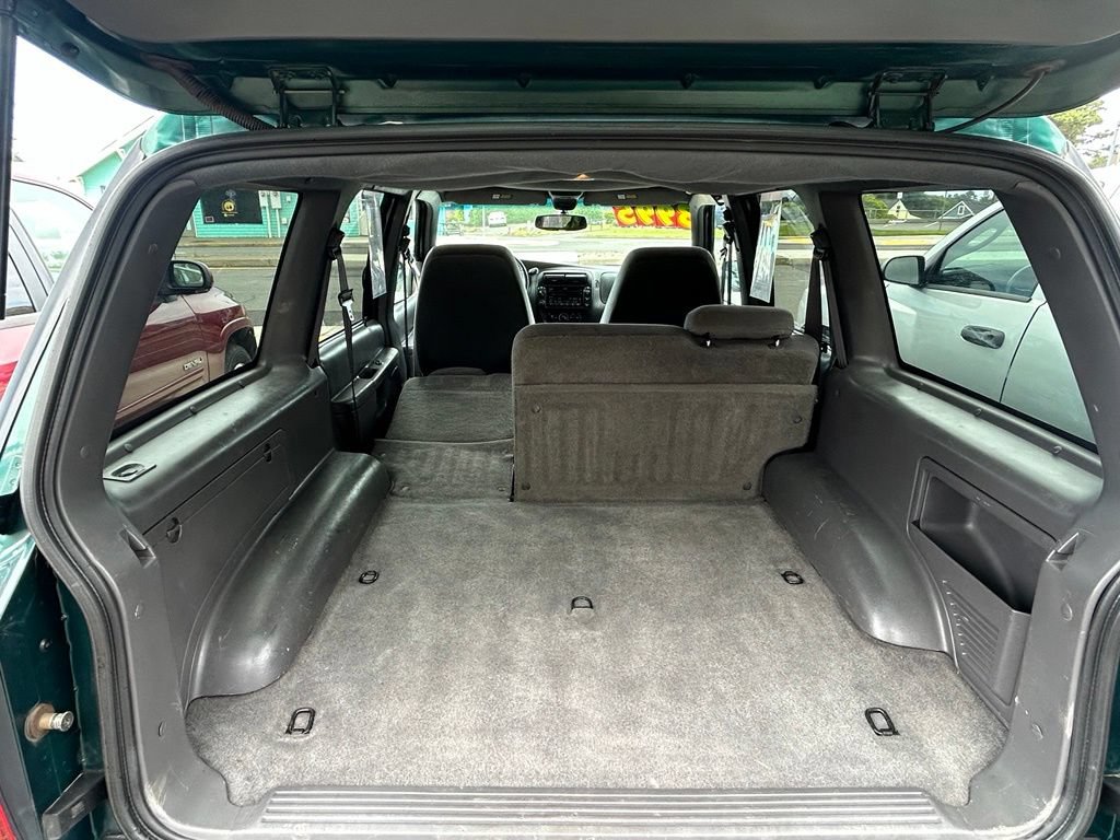Used 2001 Ford Explorer XLT AWD/4WD image 32