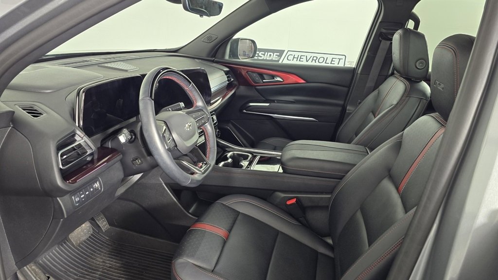 Used 2024 Chevrolet Traverse RS w/ LPO, Floor Liner Package image 10