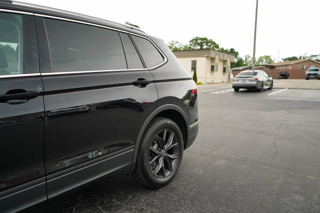 Used 2024 Volkswagen Tiguan SE FWD image 20