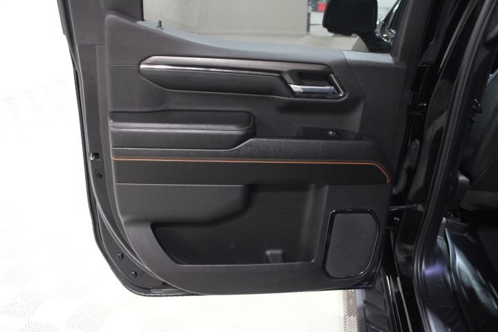 Used 2024 GMC Sierra 1500 AT4 w/ Technology Package AWD/4WD image 21