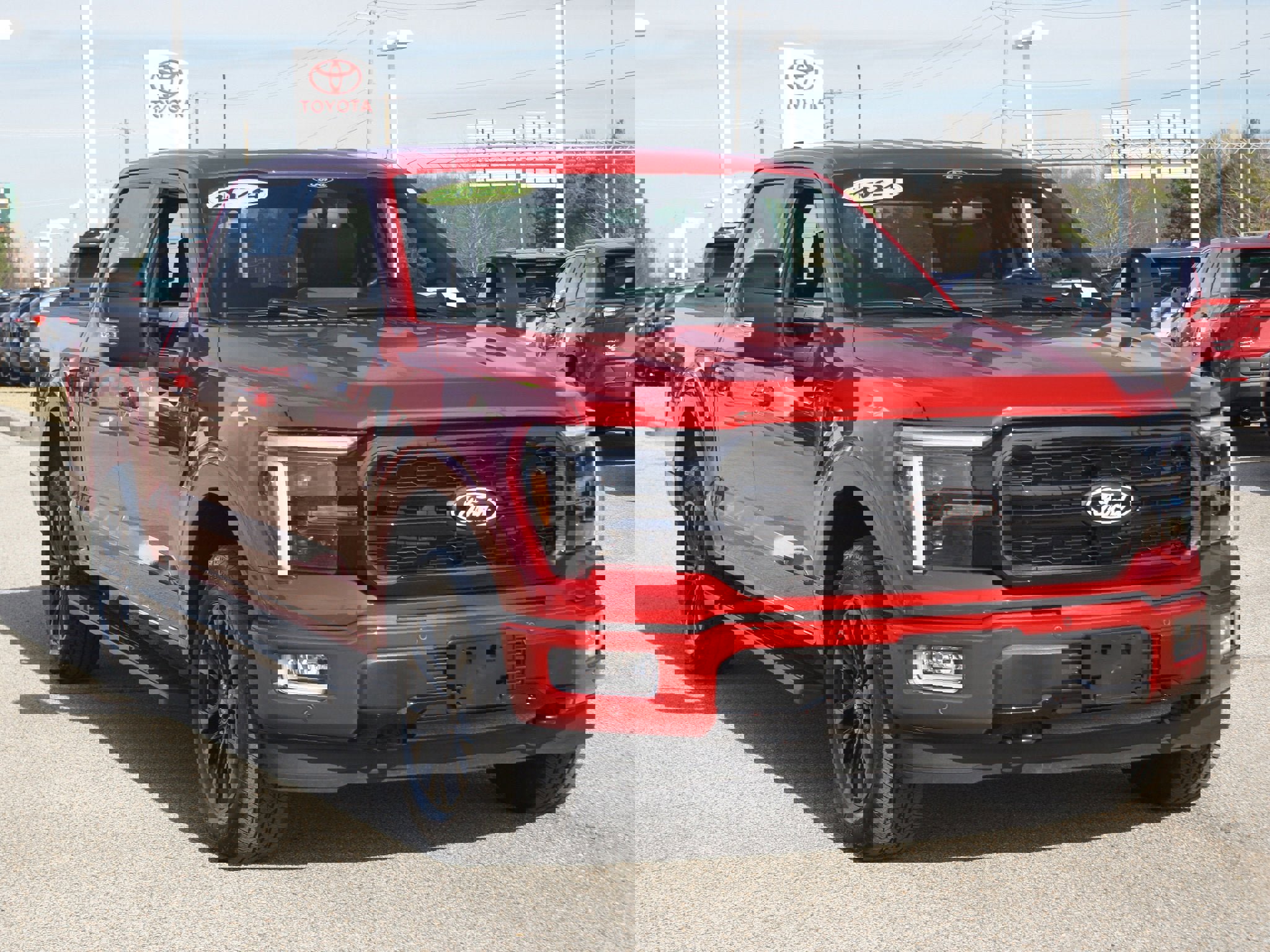 Used 2024 Ford F150 Lariat w/ Equipment Group 502A High image 23