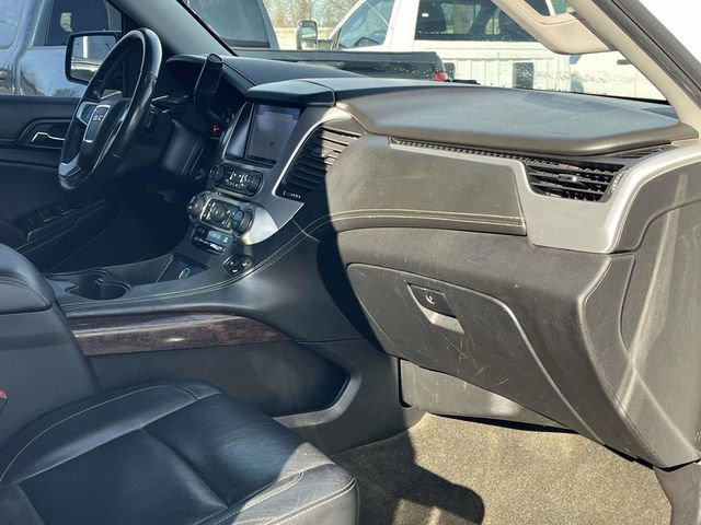 Used 2017 GMC Yukon SLT w/ Premium Edition image 29