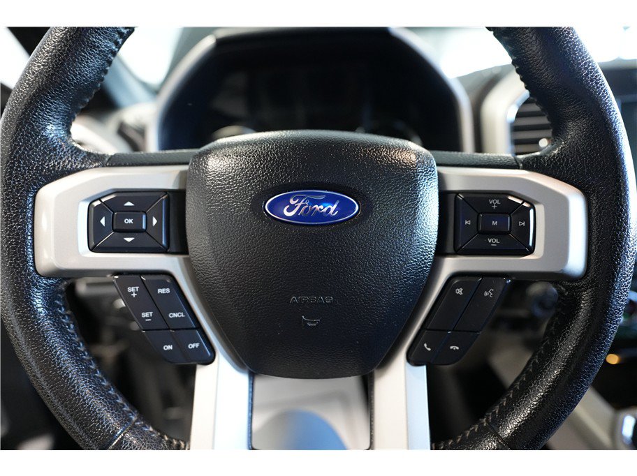 Used 2016 Ford F150 Lariat w/ Equipment Group 502A Luxury AWD/4WD image 18
