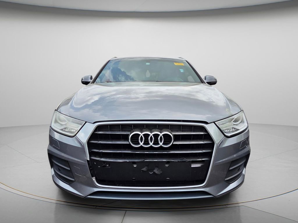 Used 2017 Audi Q3 2.0T Premium image 3