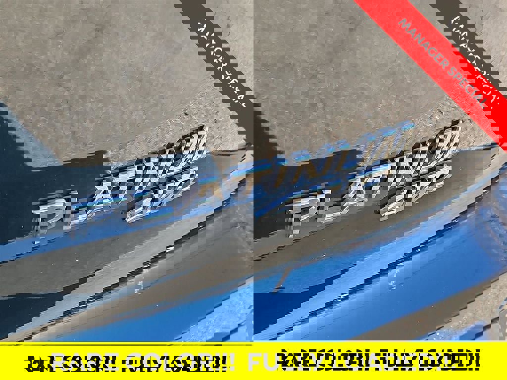 Used 2024 Nissan Pathfinder Platinum w/ Cargo Package AWD/4WD image 5