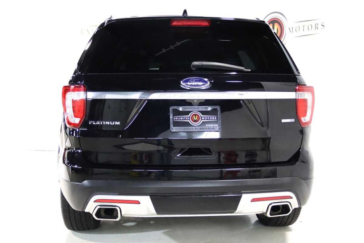 Used 2016 Ford Explorer Platinum AWD/4WD image 35