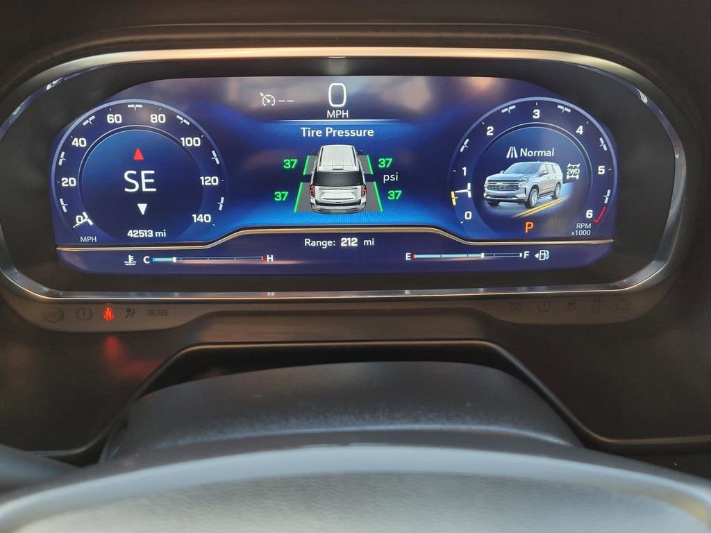 Used 2024 Chevrolet Tahoe Z71 w/ Luxury Package image 37