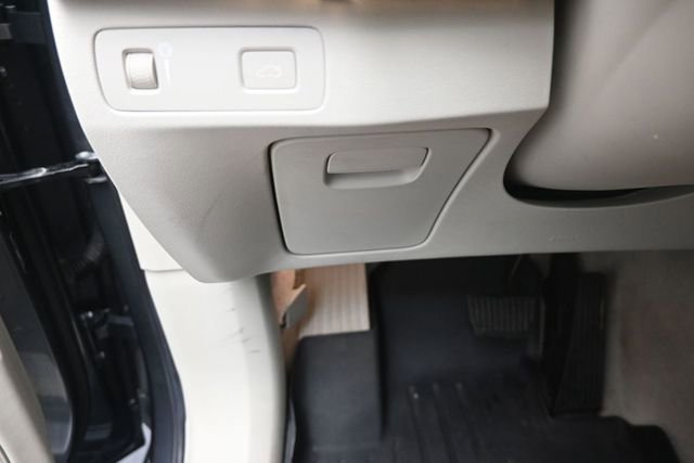 Used 2016 Volvo XC90 T6 Inscription AWD/4WD image 16