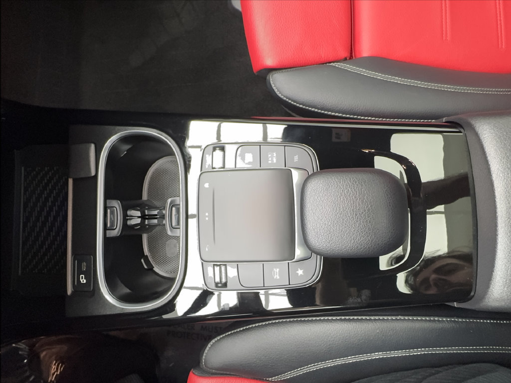 Used 2021 Mercedes-Benz A 220 4MATIC image 42