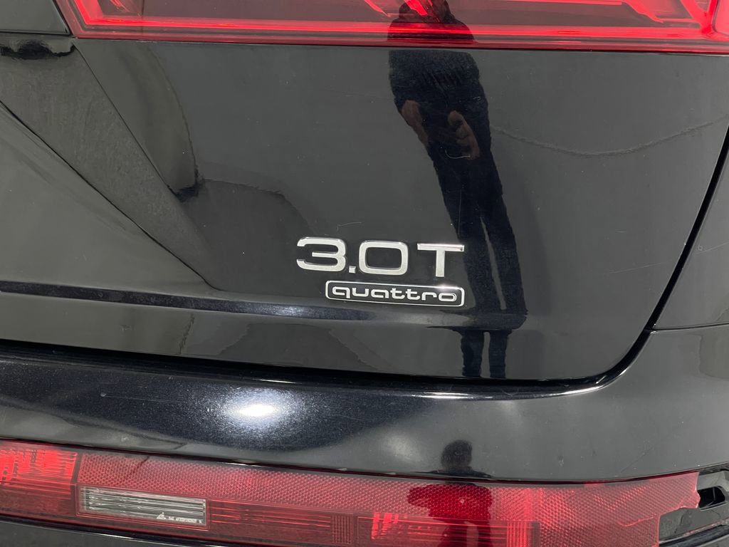 Used 2018 Audi Q7 3.0T Premium Plus w/ Premium Plus Package image 41