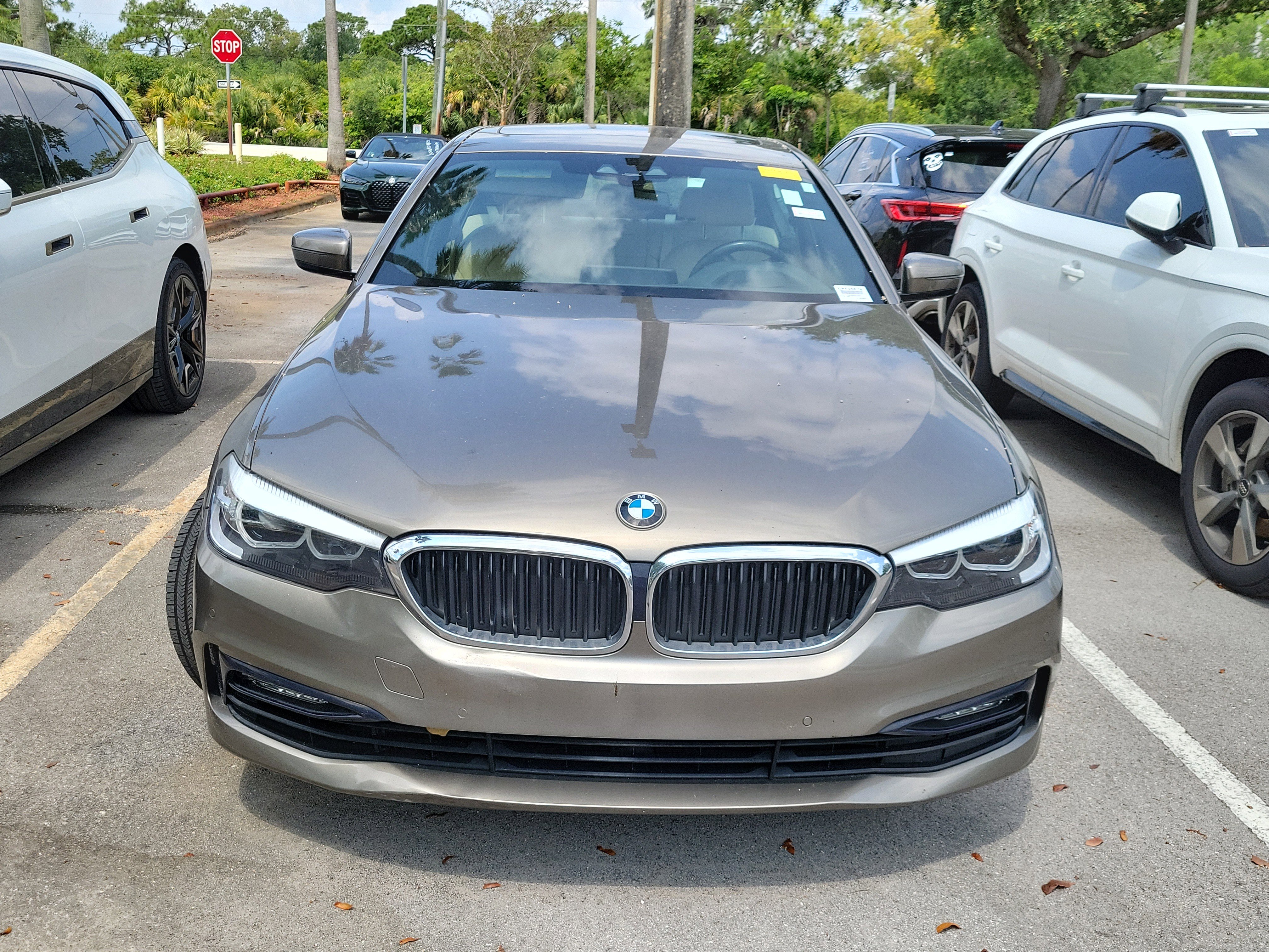 Used 2018 BMW 530e RWD image 2