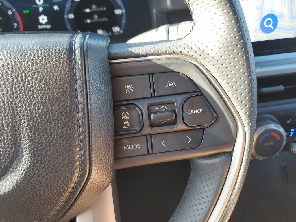 Certified 2026 Toyota 4Runner TRD Off-Road Premium AWD/4WD image 23