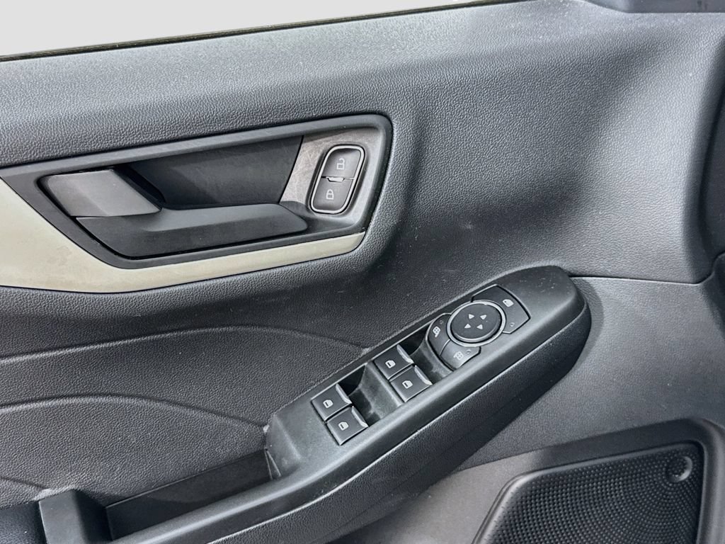 Used 2022 Ford Escape SE w/ Convenience Package FWD image 24