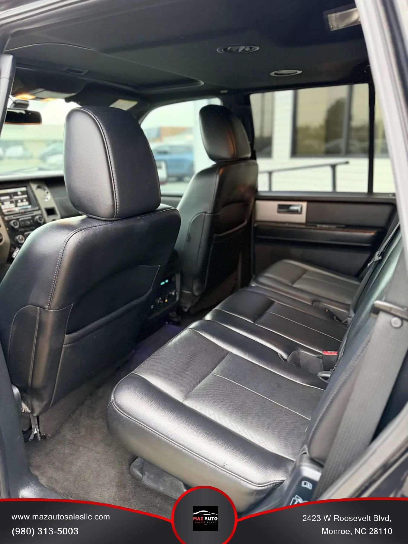 Used 2015 Ford Expedition Limited w/ Equipment Group 301A RWD image 12