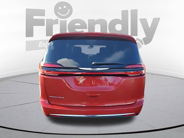 New 2026 Chrysler Pacifica Select FWD image 4