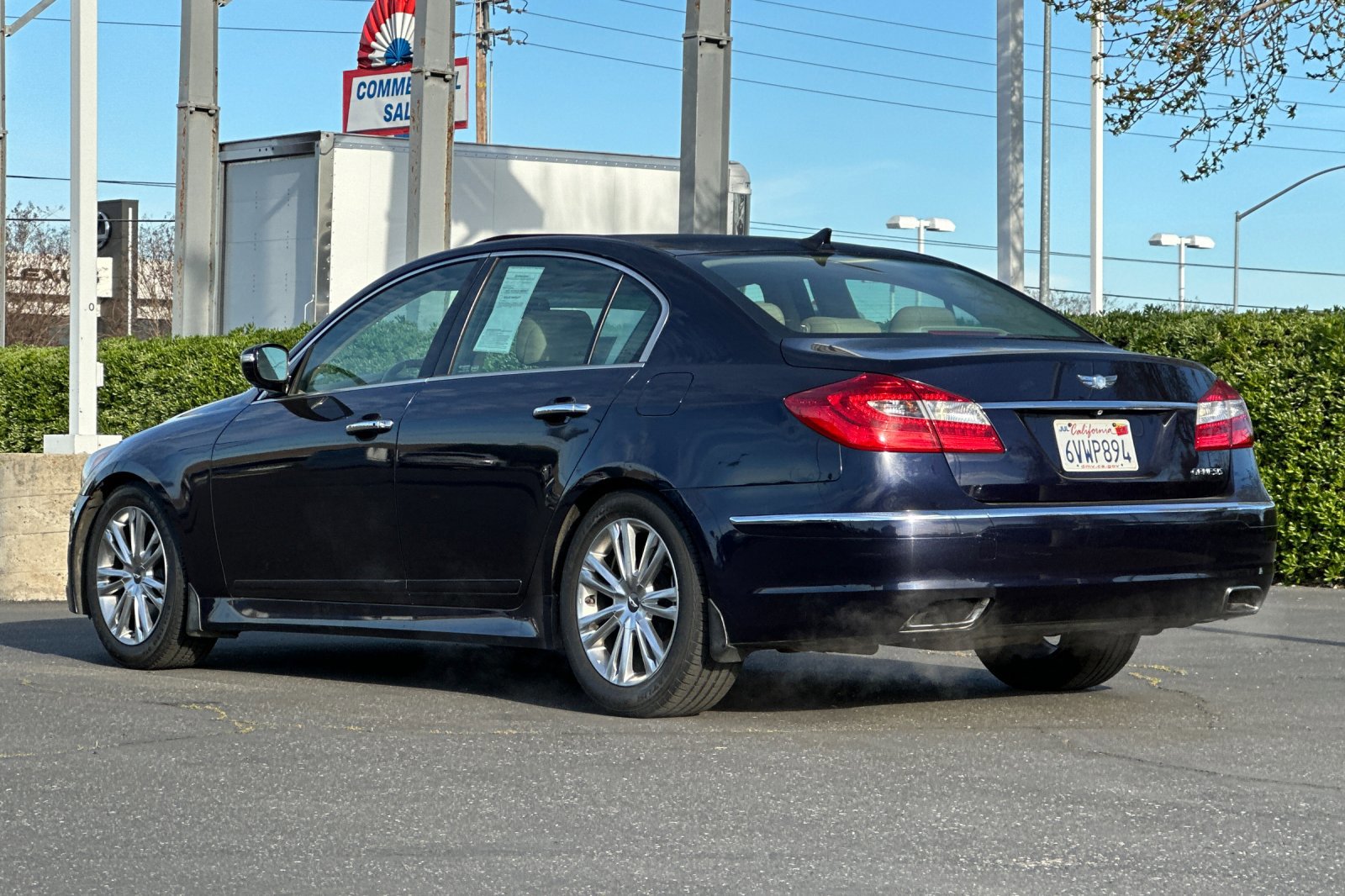 Used 2012 Hyundai Genesis 3.8 w/ Premium Pkg image 6