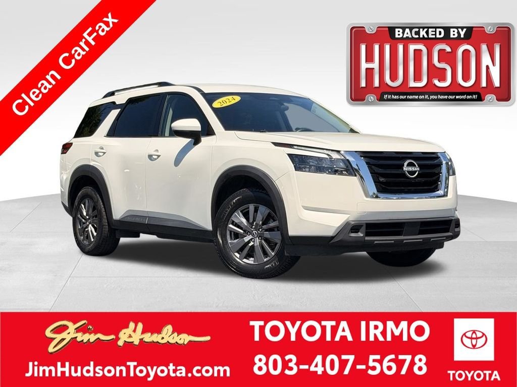 Used 2024 Nissan Pathfinder SV FWD image 1