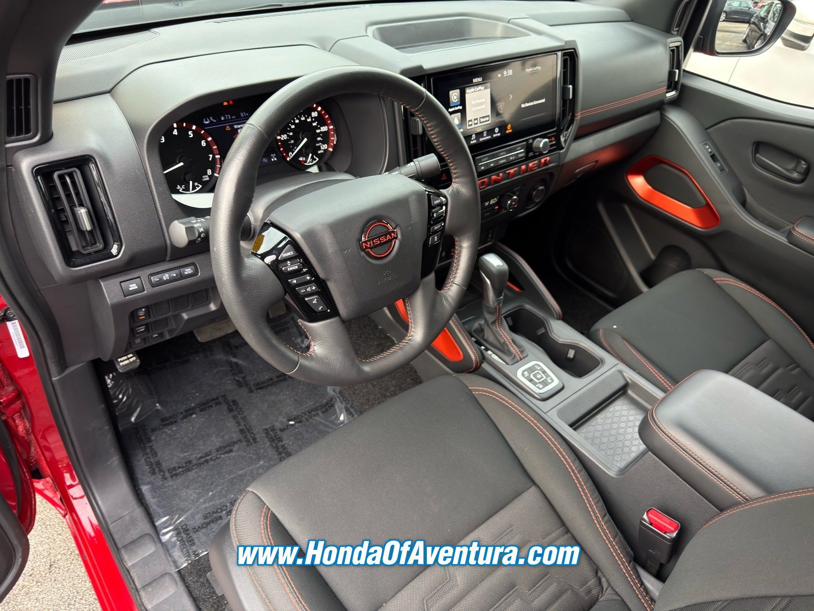 Used 2026 Nissan Frontier PRO-4X AWD/4WD image 23