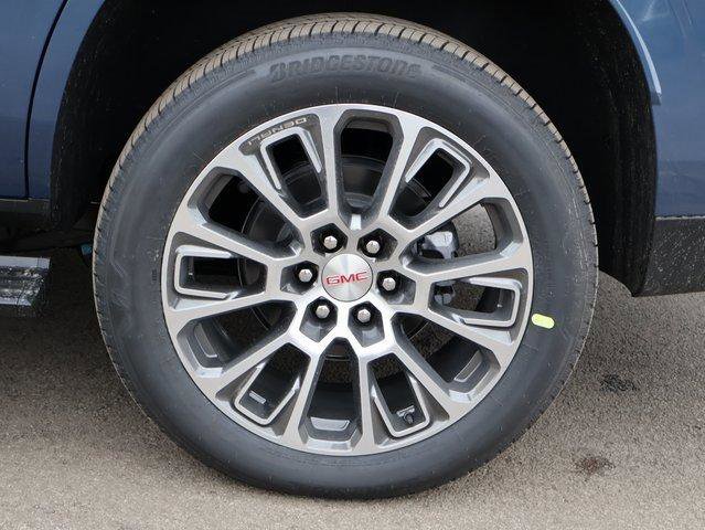 New 2026 GMC Yukon Denali w/ Sun & Power Step Package image 44