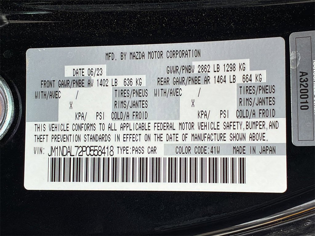 Used 2023 MAZDA MX-5 Miata Club w/ Weather Package image 26