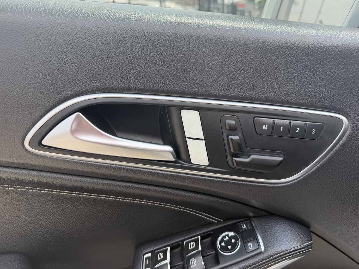 Used 2014 Mercedes-Benz CLA 250 image 11