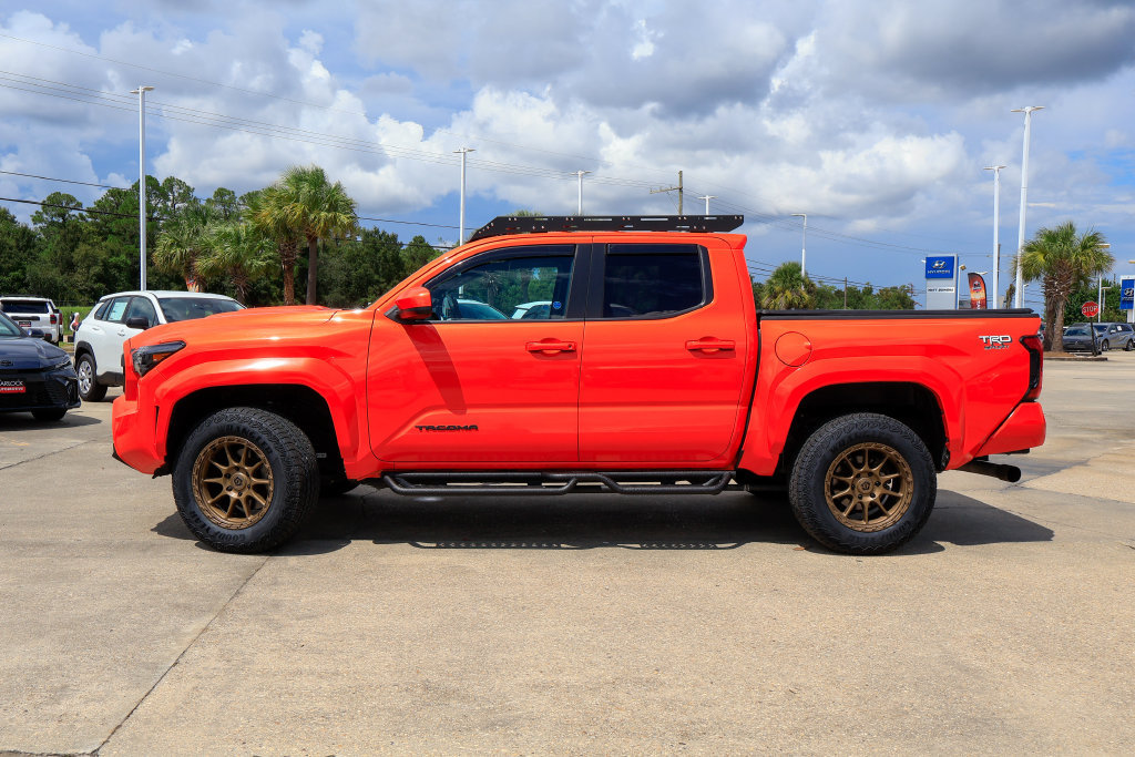Used 2024 Toyota Tacoma TRD Sport RWD image 25
