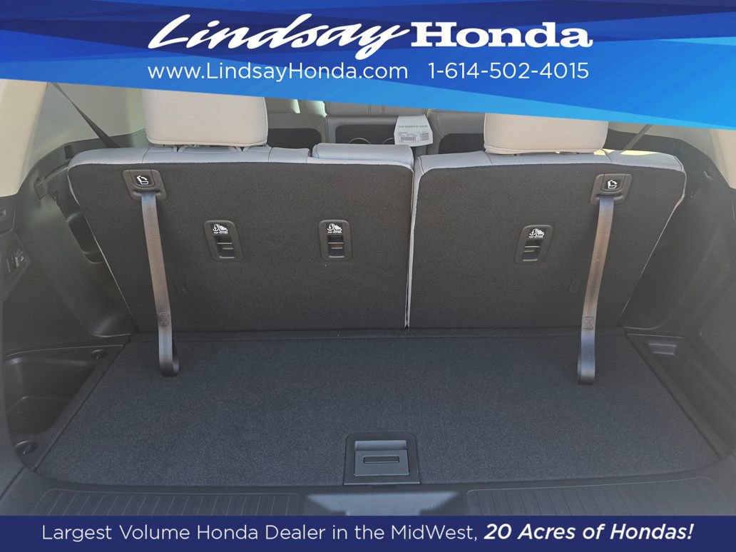 New 2025 Honda Pilot EX-L image 2