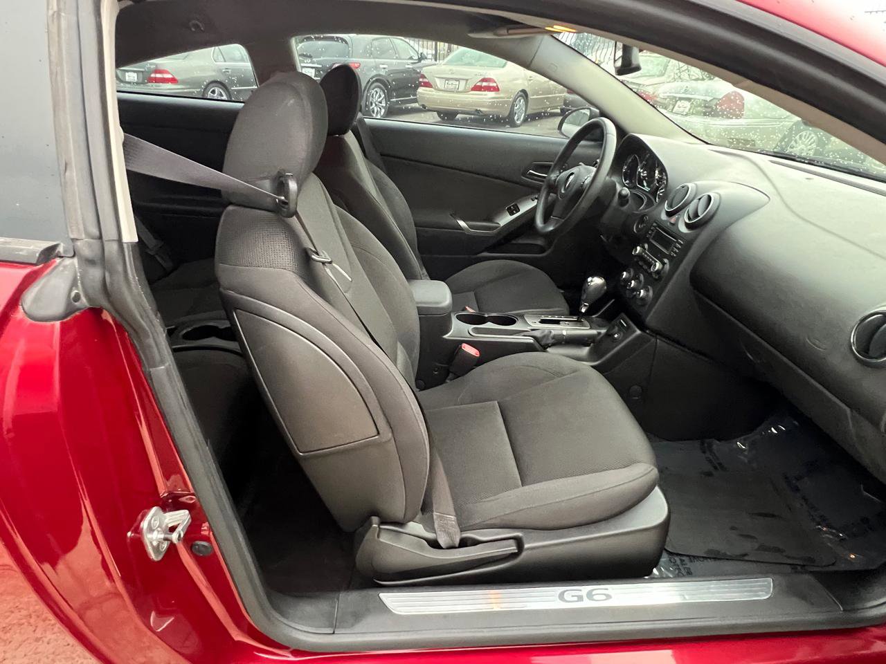 Used 2009 Pontiac G6 GT image 14