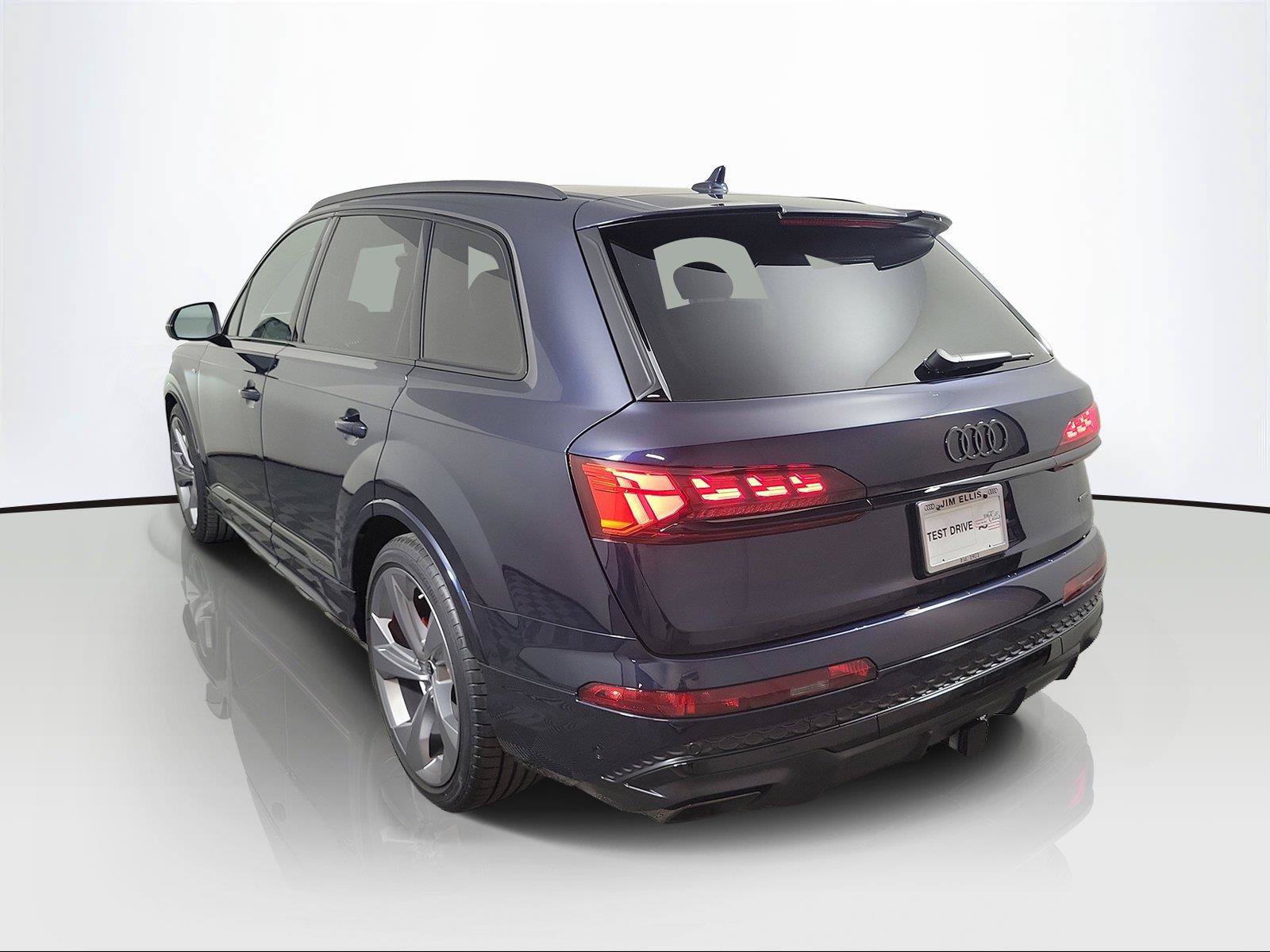 New 2026 Audi Q7 3.0T Prestige AWD/4WD image 4