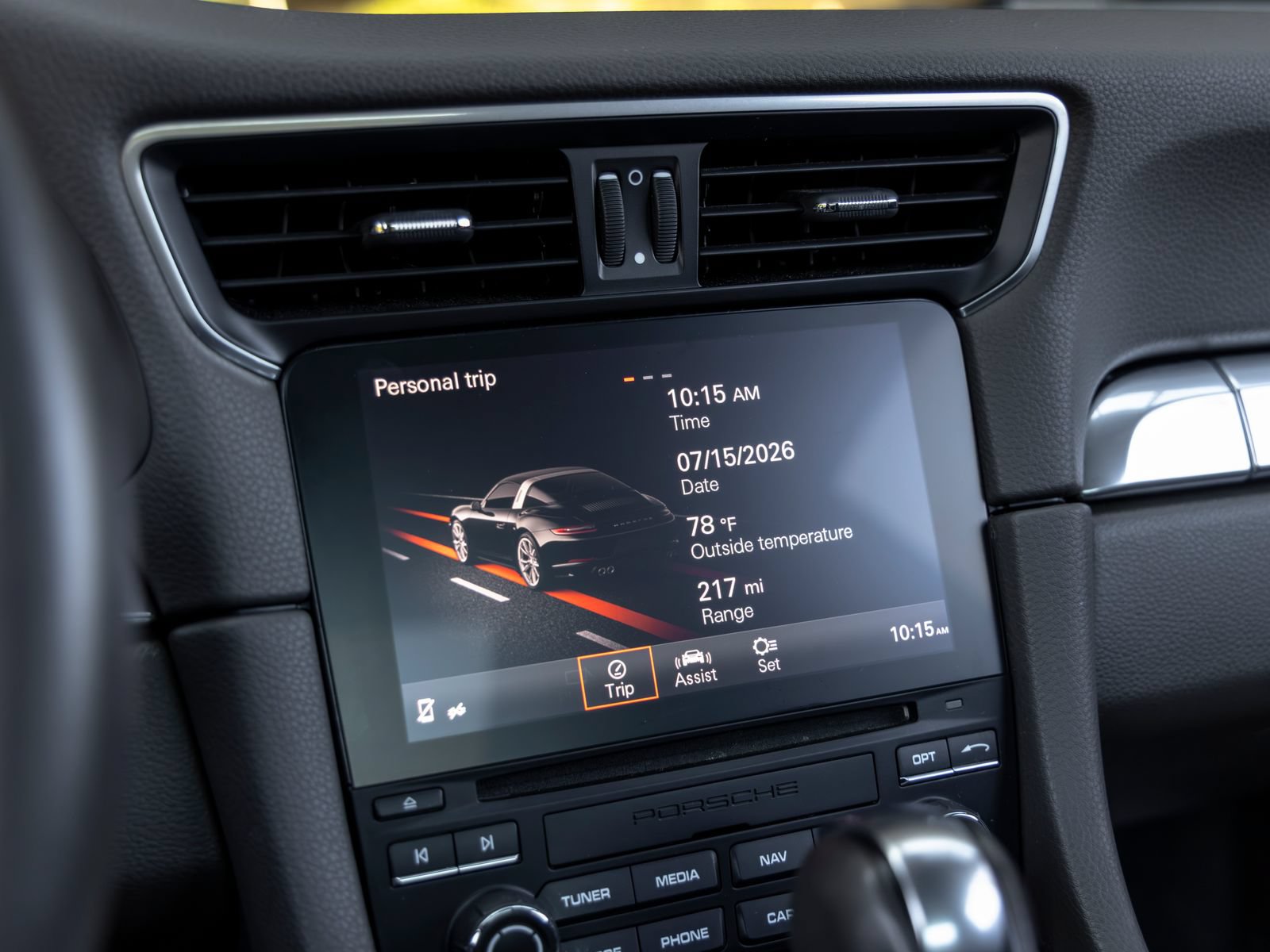 Certified 2019 Porsche 911 Targa 4S AWD/4WD image 37