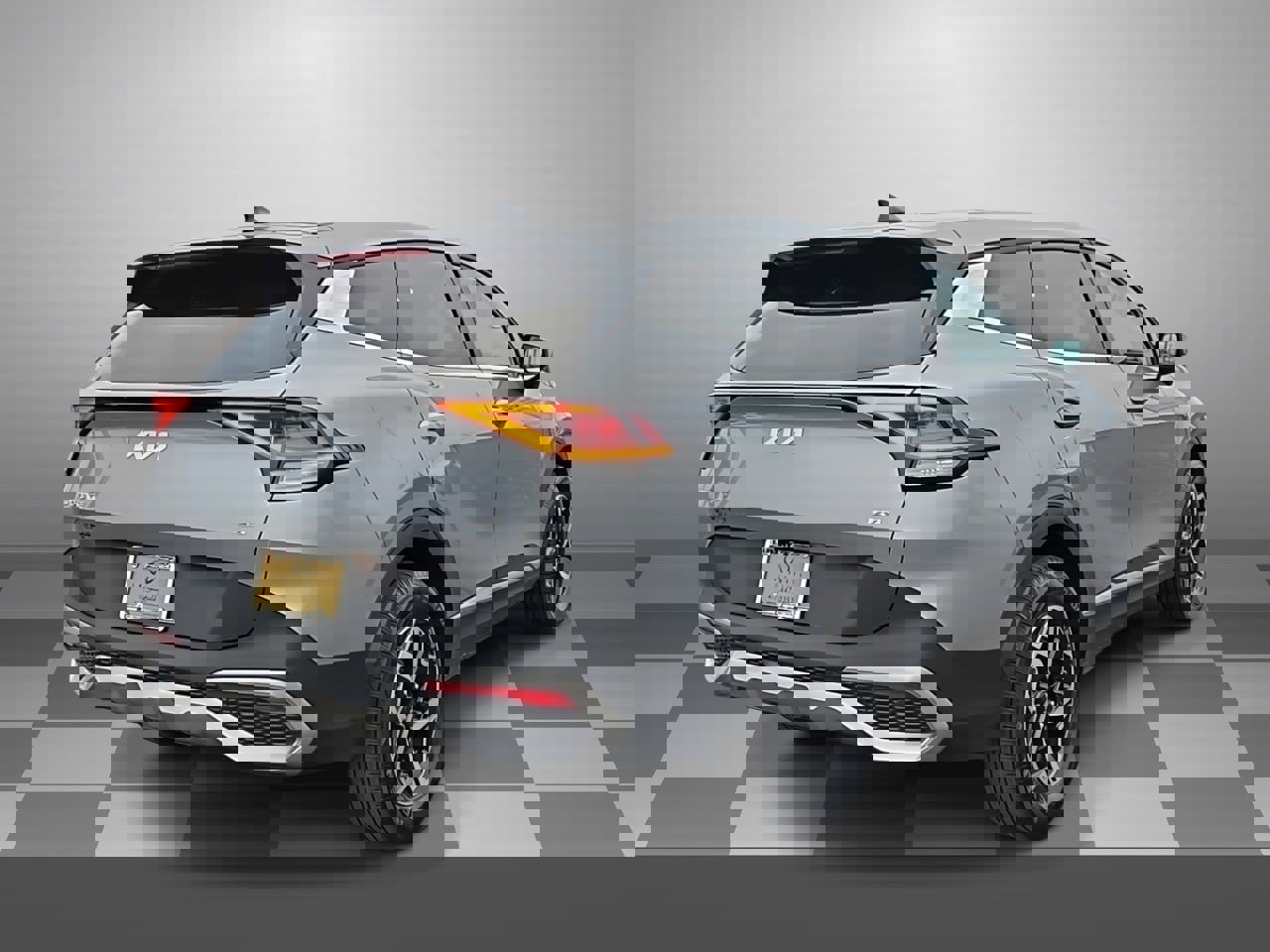 Used 2024 Kia Sportage LX image 6