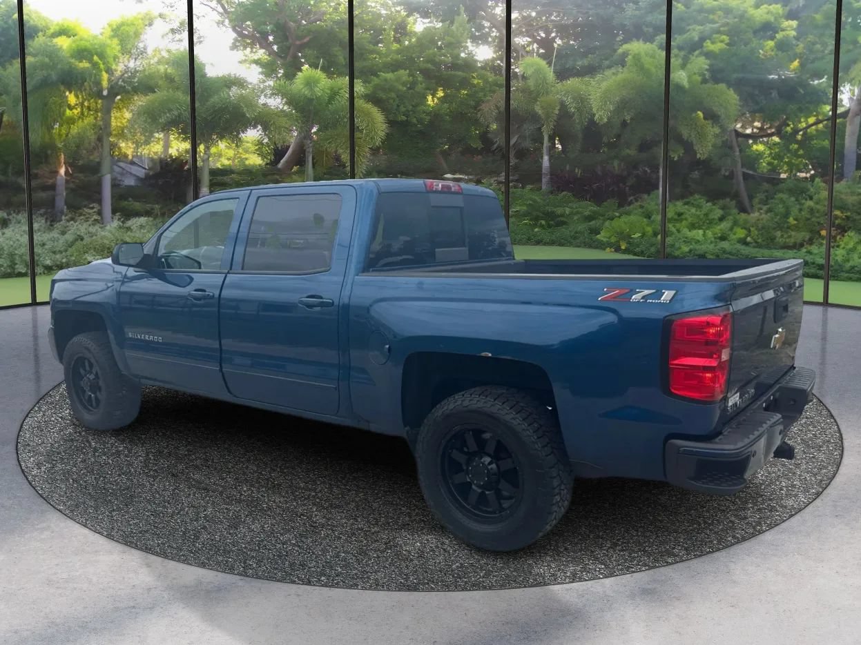 Used 2018 Chevrolet Silverado 1500 LT w/ All Star Edition AWD/4WD image 7
