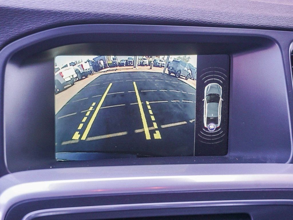 Used 2016 Volvo S60 T6 R-Design Platinum image 24