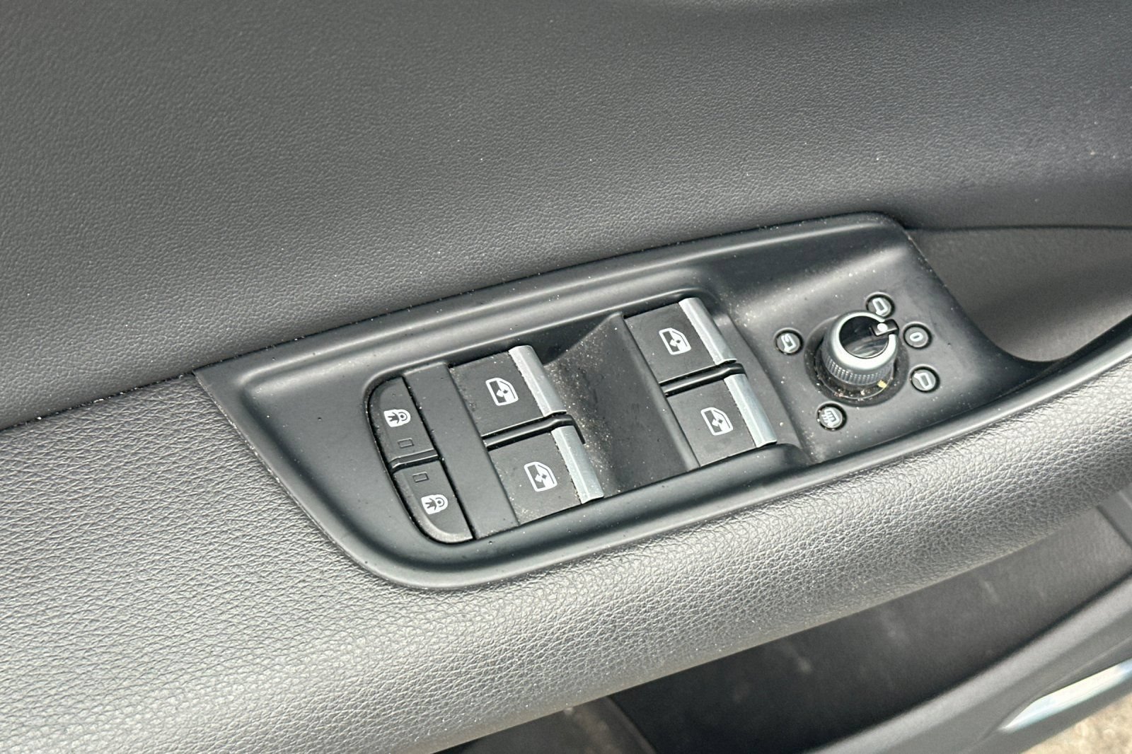 Used 2022 Audi Q7 3.0T Premium Plus AWD/4WD image 12