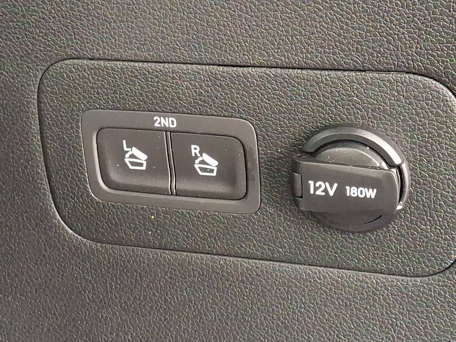 Used 2022 Hyundai Santa Fe SEL w/ Convenience + Premium Package image 30