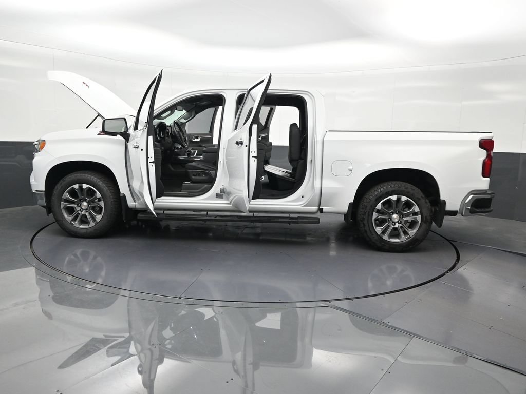 Used 2023 Chevrolet Silverado 1500 LTZ w/ Z71 Off-Road Package AWD/4WD image 34