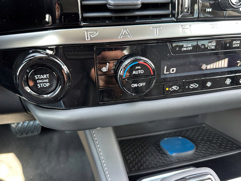 New 2026 Nissan Pathfinder SL FWD image 26