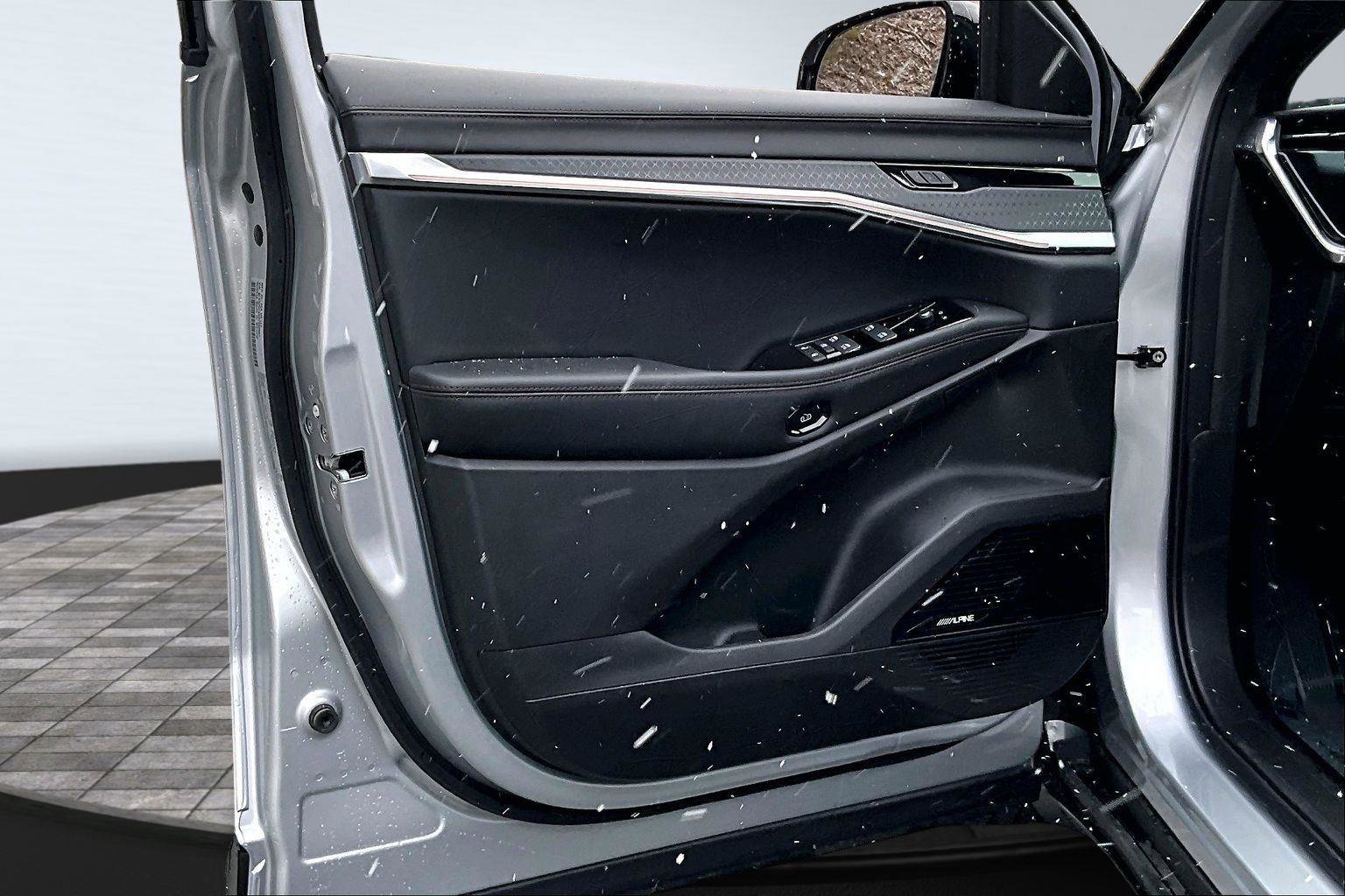 Used 2025 Jeep Wagoneer S Limited image 23