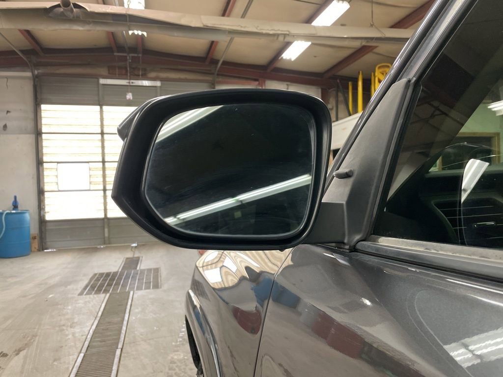 Used 2020 Toyota 4Runner SR5 image 10