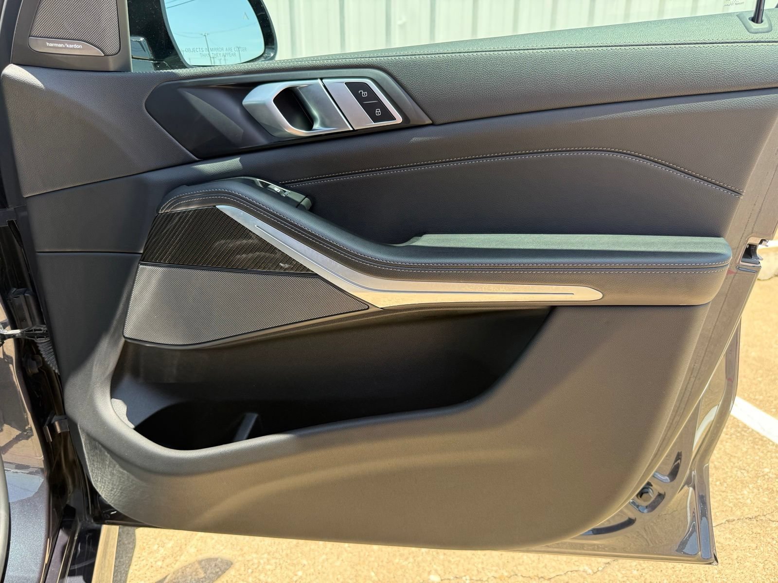 Used 2022 BMW X5 M50i w/ Premium Package AWD/4WD image 8