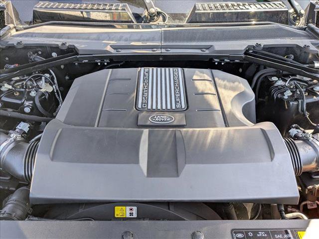 Used 2022 Land Rover Defender 110 V8 AWD/4WD image 25