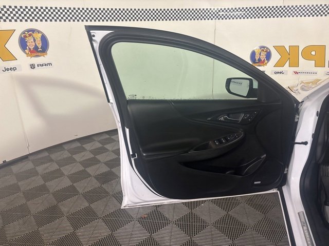 Used 2020 Chevrolet Malibu Premier image 23
