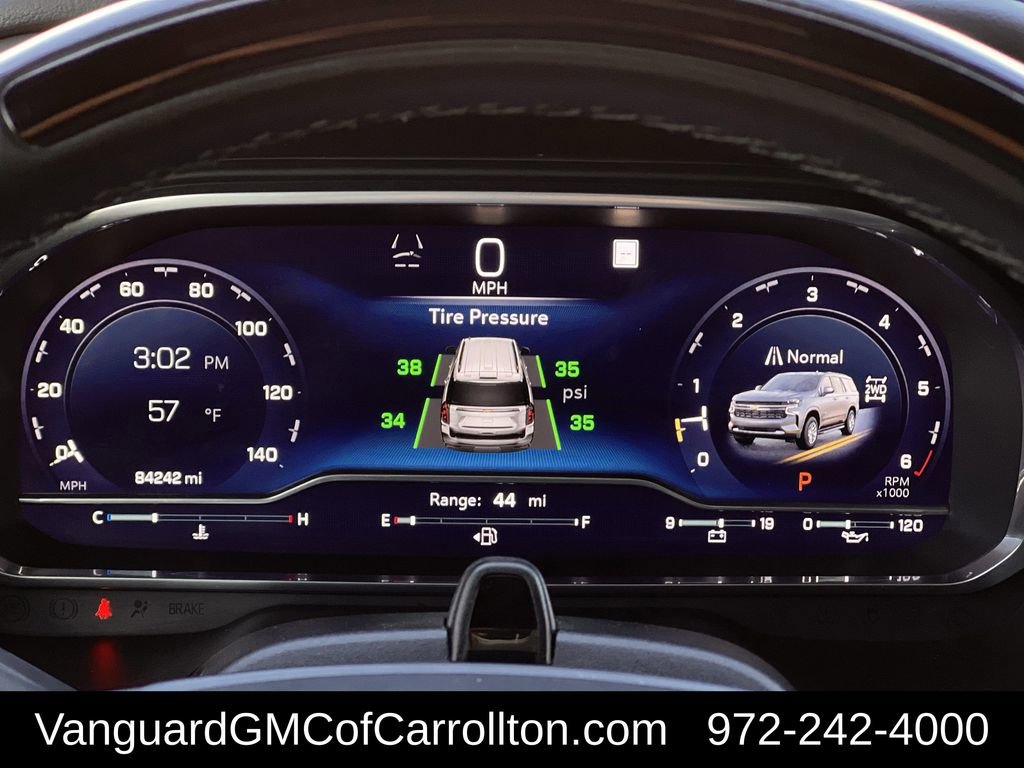 Used 2023 Chevrolet Suburban Premier w/ Advanced Technology Package image 16