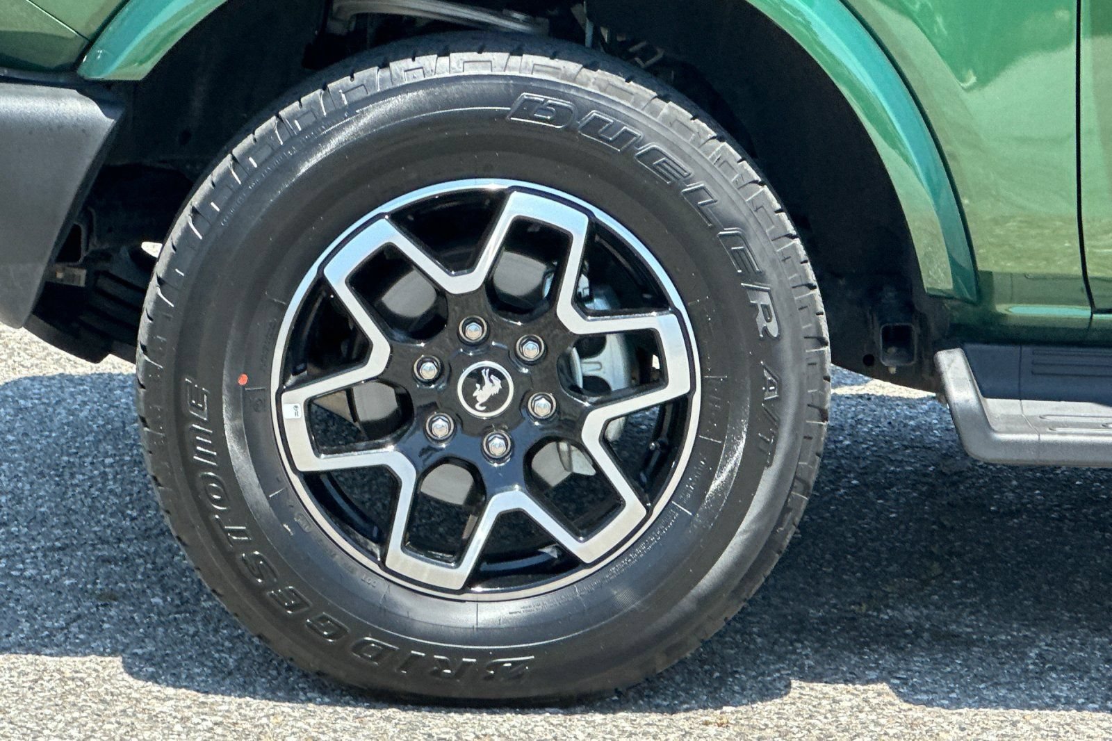 Used 2025 Ford Bronco Outer Banks AWD/4WD image 26