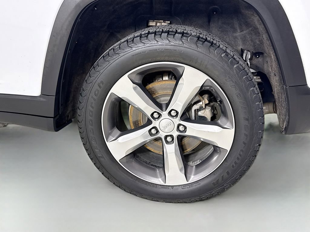 Used 2022 Jeep Grand Cherokee L Limited image 33