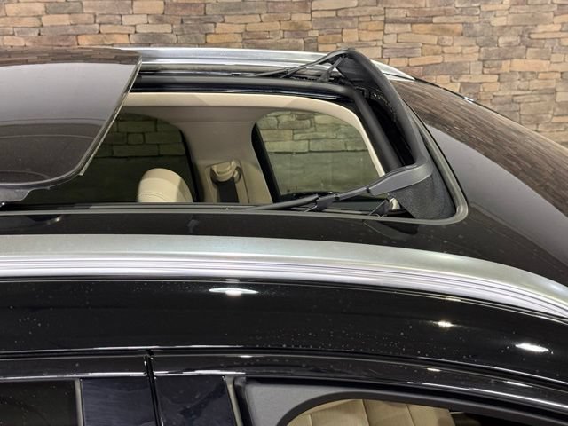 Used 2024 Lincoln Nautilus Reserve w/ Equipment Group 202A AWD/4WD image 2