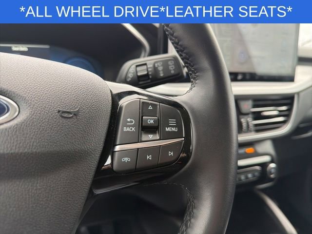 Used 2024 Ford Escape Platinum image 33