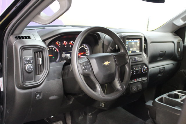 Used 2019 Chevrolet Silverado 1500 Custom w/ Custom Value Package RWD image 14
