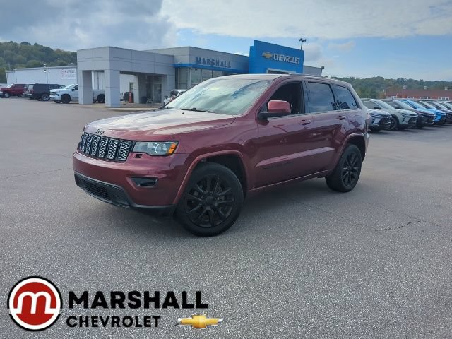 Used 2019 Jeep Grand Cherokee Altitude AWD/4WD image 1